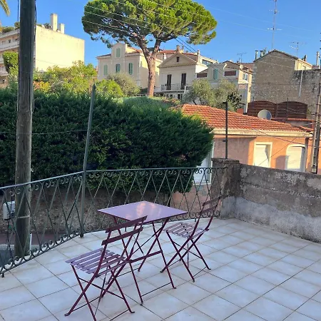 Charming In Appartement Le Cannet
